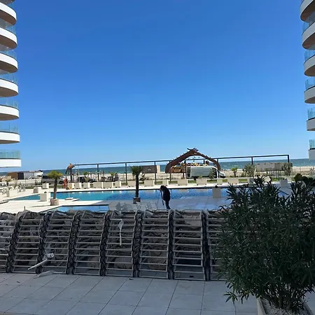 Iuliana 1 Casa Del Mar-mamaia Nord Apartment *